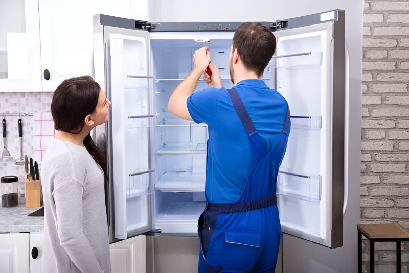Refrigerator repair in Santa Ana